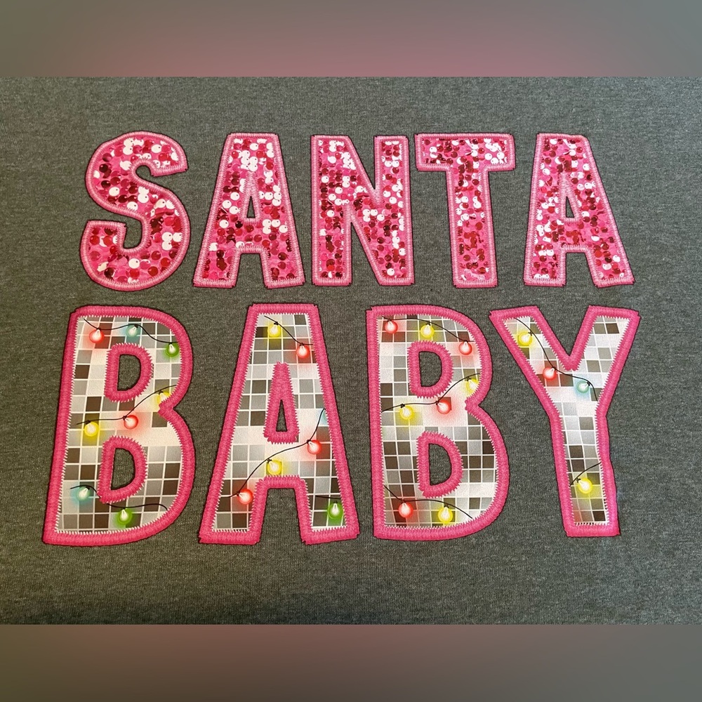 T-Shirt. Womens 3XL Short Sleeve Gray Shirt With “ Santa Baby” Print. NWOT